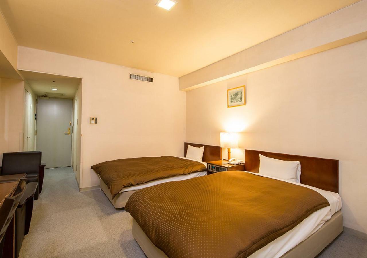 Komoro Grand Castle Hotel Экстерьер фото